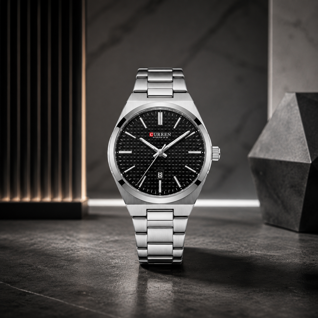 Montre Curren-Cadran Noir & Finition Argentée